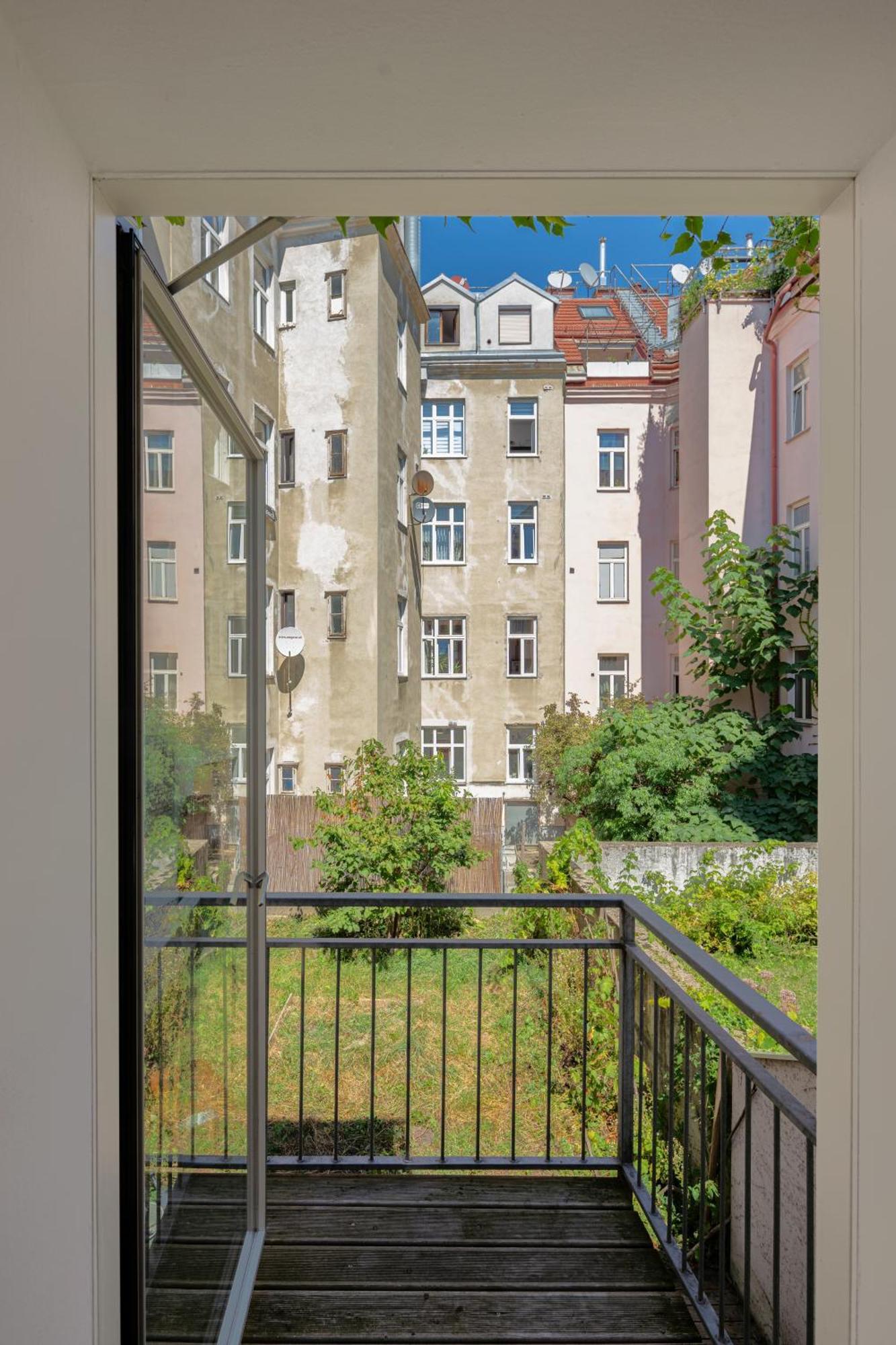 Gemuetliches, Ruhiges Apartment - 90M2 Mit Garten Und Terrasse Відень Екстер'єр фото